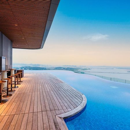 A La Carte Ha Long Bay Managed By Taseco Hotel Exterior photo