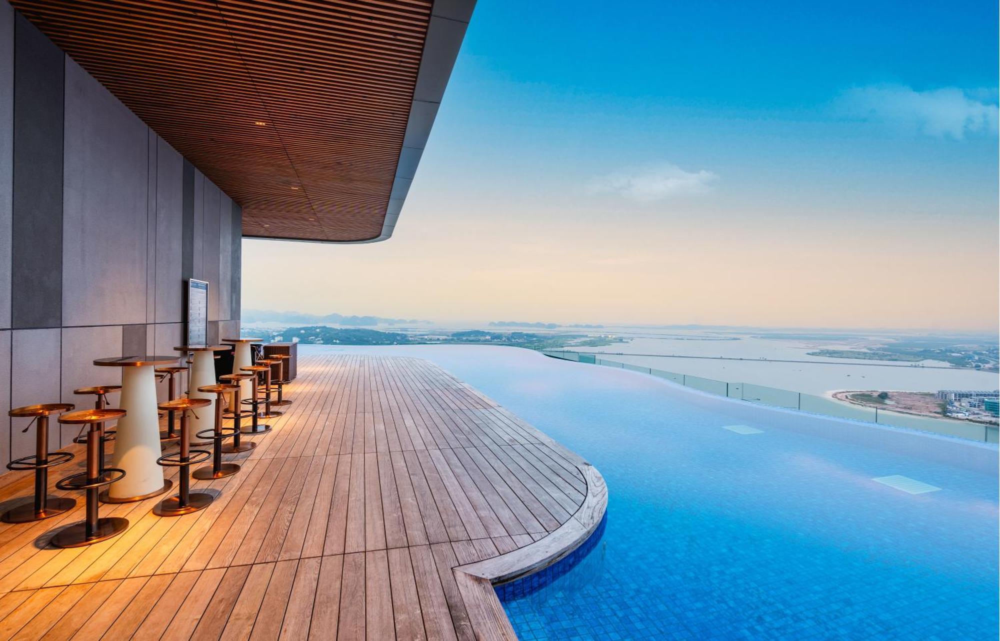 A La Carte Ha Long Bay Managed By Taseco Hotel Exterior photo