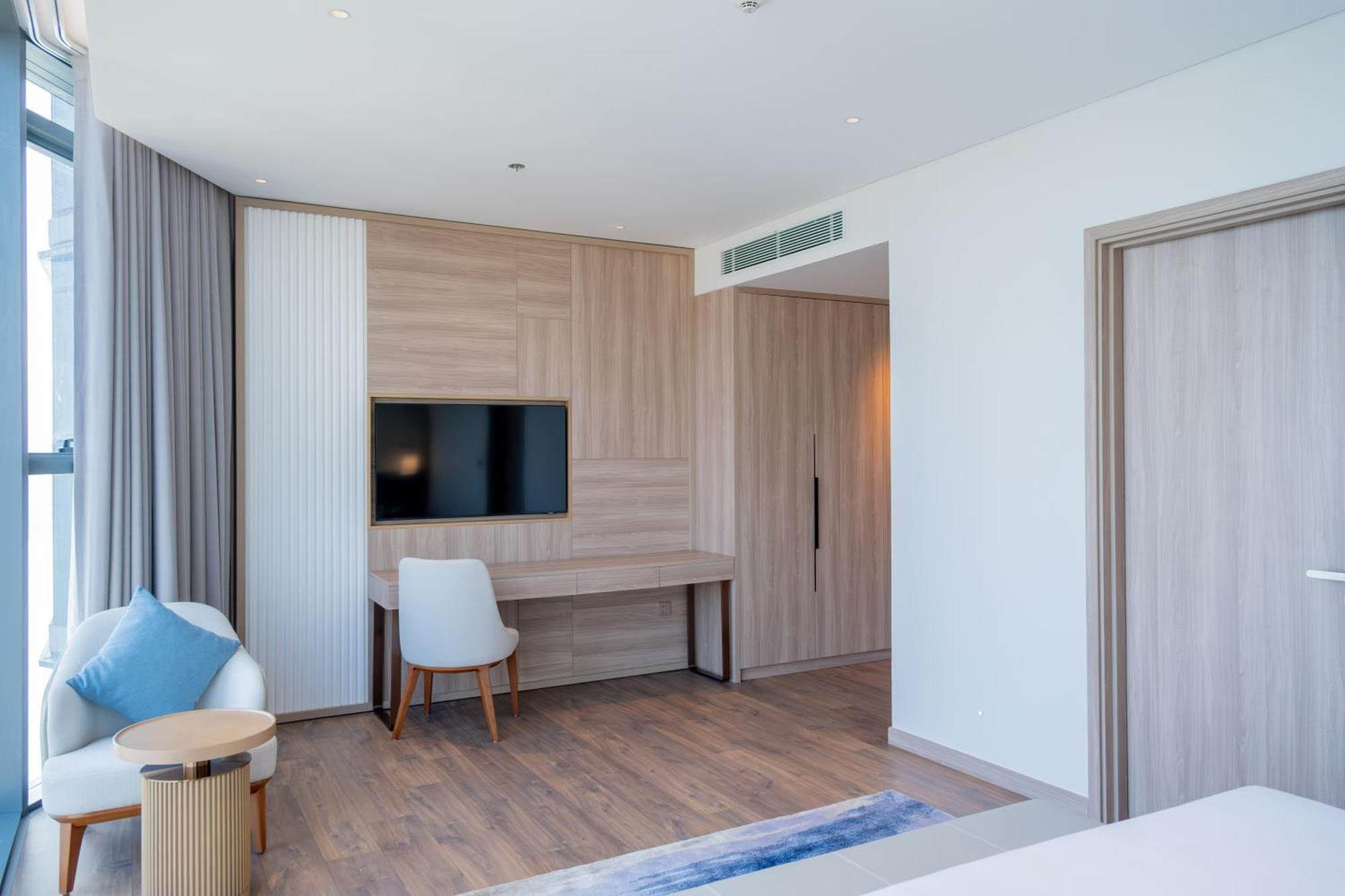 A La Carte Ha Long Bay Managed By Taseco Hotel Exterior photo
